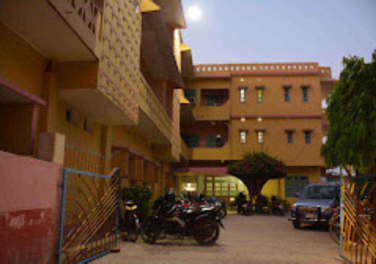 Vijieya Hotel Bihar Saharsa Zewnętrze zdjęcie